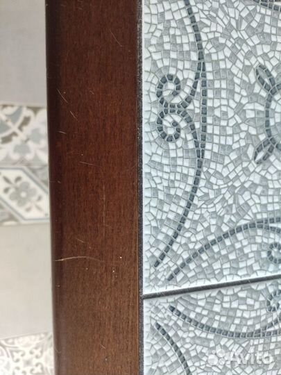 Кухонный стол