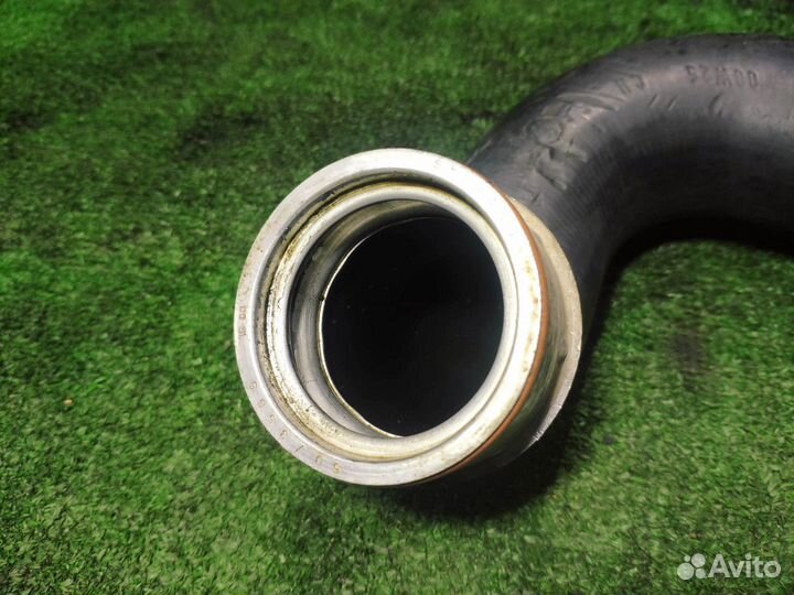 Патрубок интеркулера Mercedes Benz C W203 2.0л