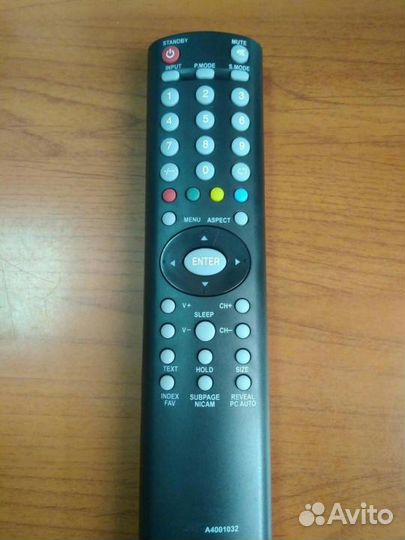 Пульт Akai A4001032 для телевизора