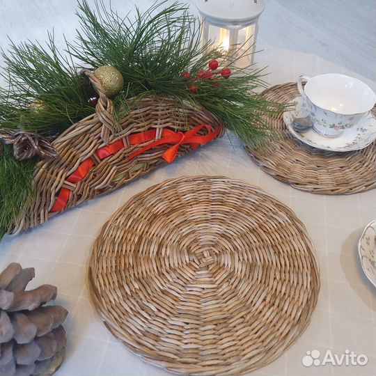 Сервировочные салфетки (плейсматы)