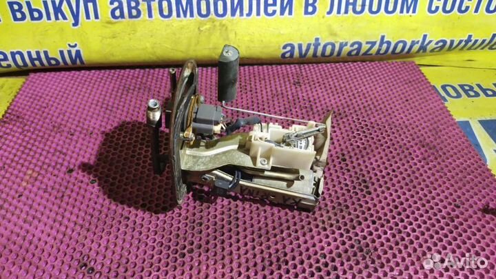 Насос топливный Toyota Carina E