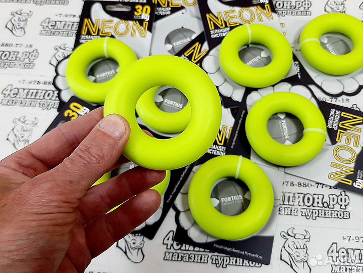 Эспандер кистевой 30 кг жёлтый неон кольцо силовое