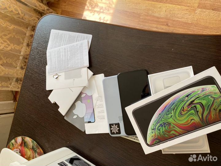 iPhone Xs Max, 64 ГБ