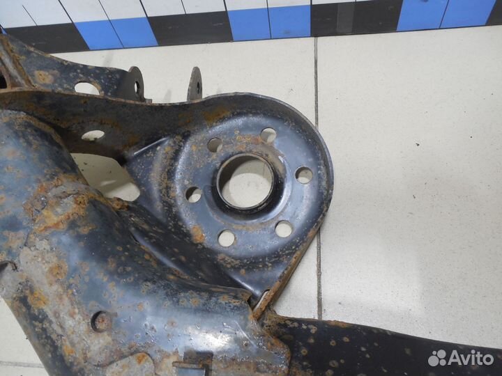 Балка задняя Corolla E15 2006-2013