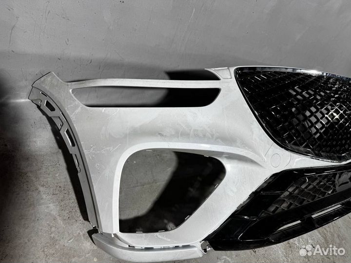 Передний бампер Genesis GV70 (sport) б/у