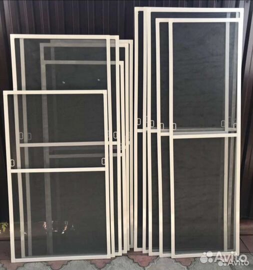 Москитные сетки на окна