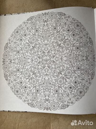 Книга-раскраска-антистресс