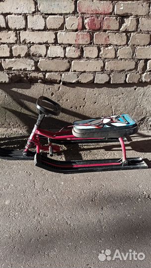 Детский снегокат бу