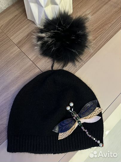 Шапки женские Gucci, Michael Kors