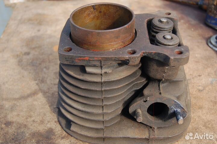 Цилиндр на мотоцикл К-650