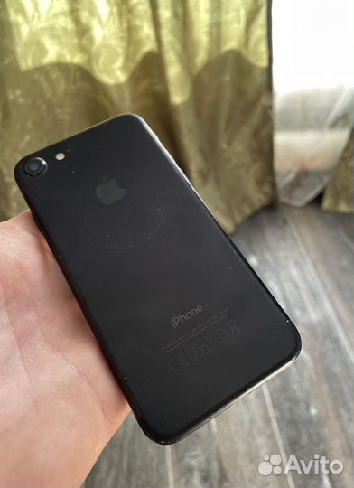 iPhone 7, 128 ГБ