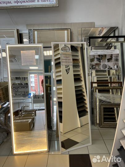 Зеркало напольное любое