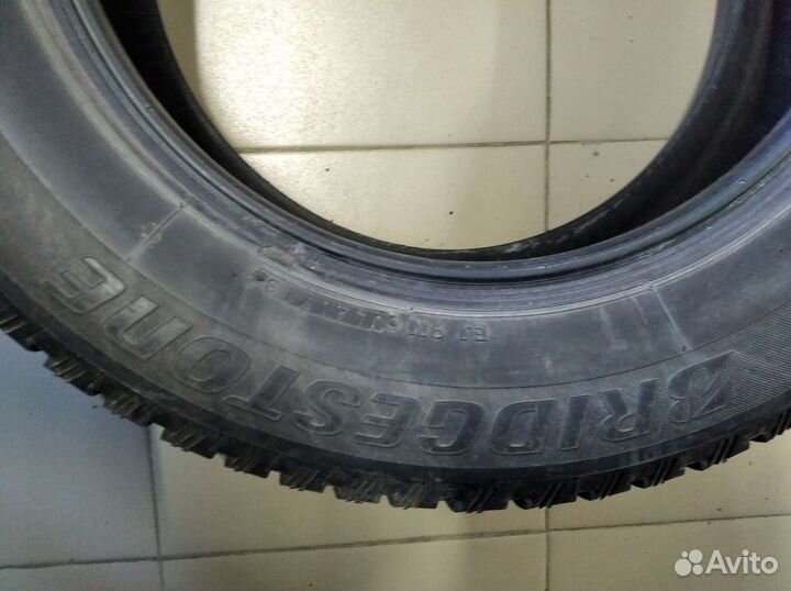 Bridgestone Blizzak Spike-01 195/65 R15