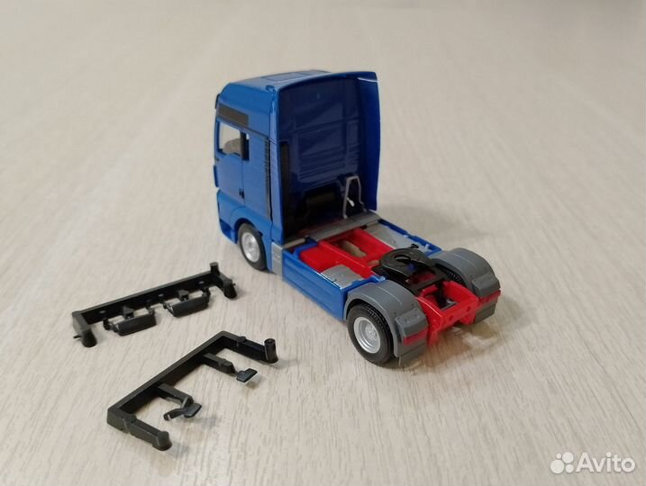 521) Тягач MAN TGX XXL