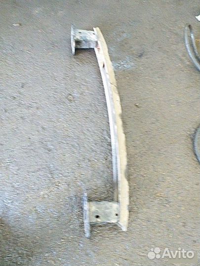 Усилитель бампера задний Ford Focus 2 shda