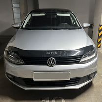 Volkswagen Jetta 1.6 AT, 2014, 221 500 км, с пробегом, цена 1 030 000 руб.