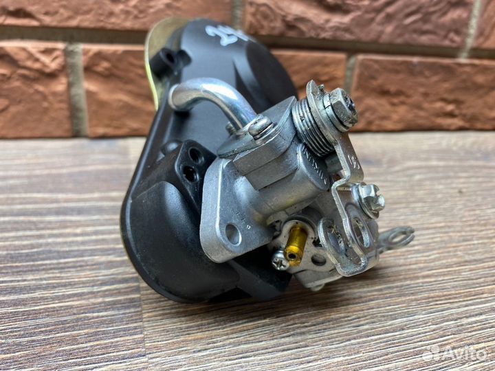 Б/У Б/У Насос масляный Lynx Adventure Ranger 550