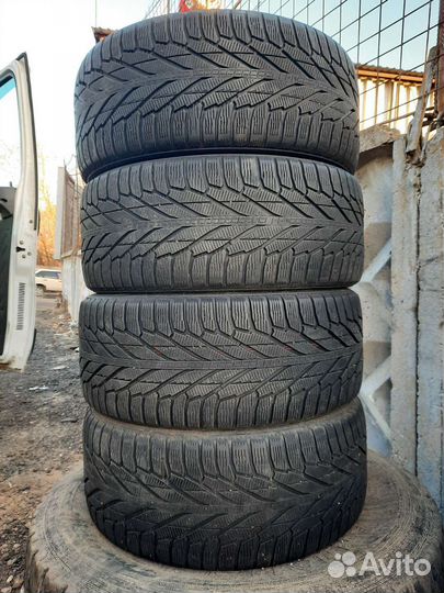 Nokian Tyres Hakkapeliitta R2 SUV 275/45 R20 110R