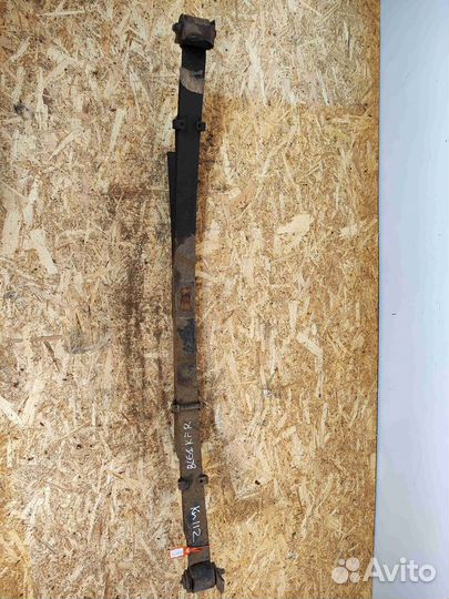 Рессора задняя Nissan Navara 55020EB300 YD25