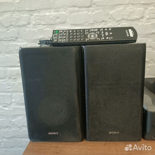 Музыкальный центр sony NAS-E300HD Giga Juke