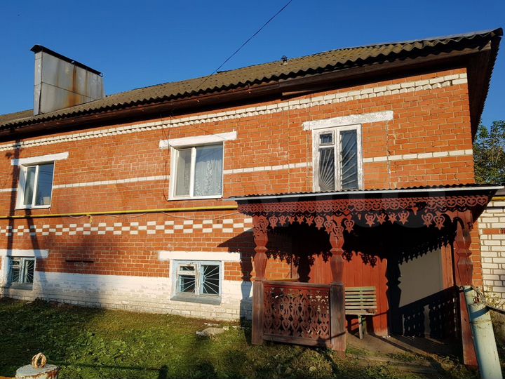 Дом 232 м² на участке 6 сот.