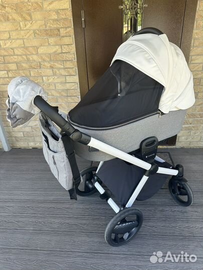 Коляска 2в1 invictus v-pram
