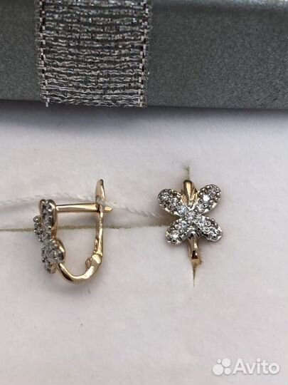 Золотые серьги