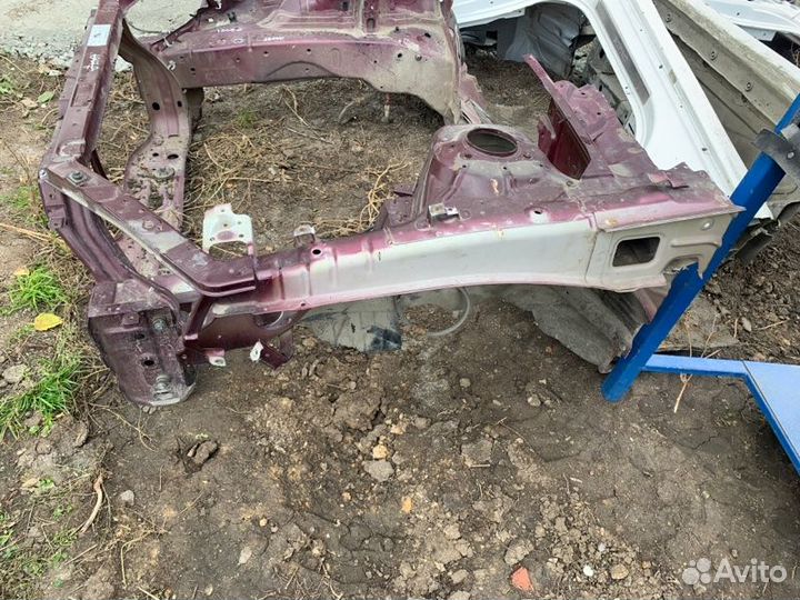 Лонжерон передний левый Chevrolet Epica V250 X20D1