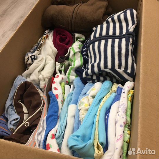 Детские вещи коробка