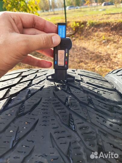 Nokian Tyres Hakkapeliitta R3 SUV 295/40 R21