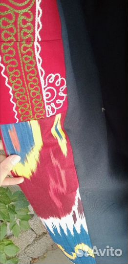 Узбекский халат из сюзане и иката. Узбекский чапан