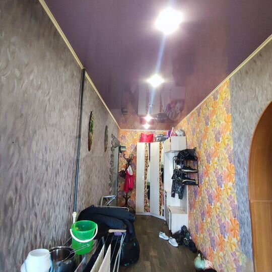 2-к. квартира, 54 м², 3/3 эт.