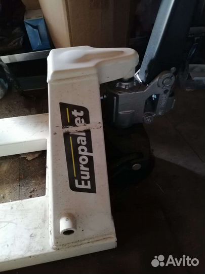 Рохля бу 2500кг