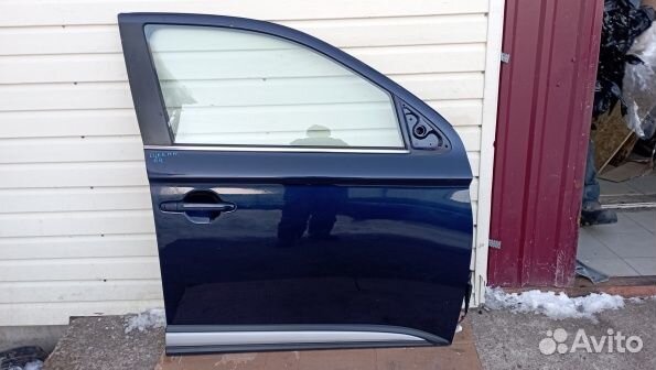 Дверь передняя правая mitsubishi outlander III