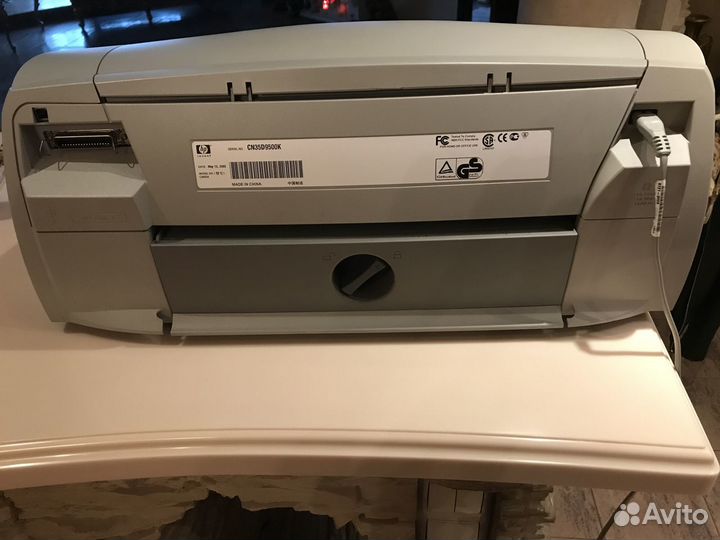 Цветной струйный принтер HP DeskJet 1220C