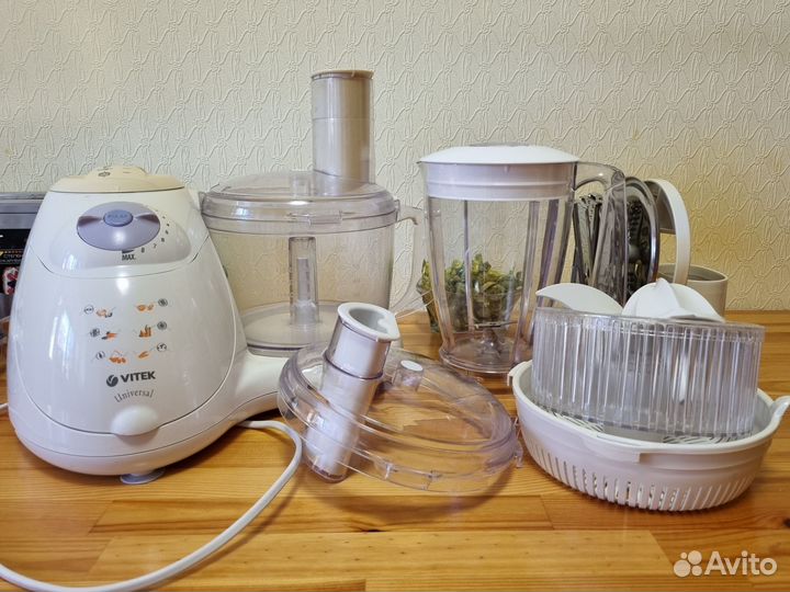 Кухонный комбайн Vitek