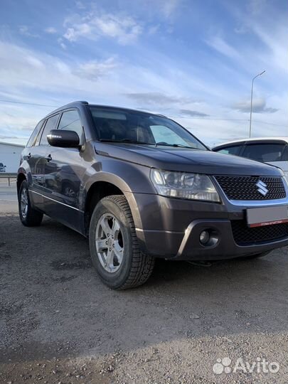 Suzuki Grand Vitara 2.0 AT, 2010, 85 000 км