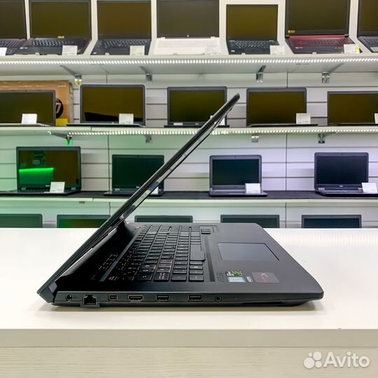 Игровой ноутбук Asus i7/GTX1050TI/17,3/120Hz