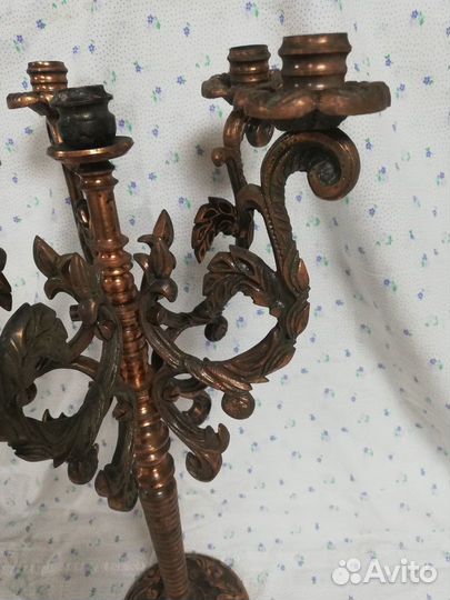 Старинный медный подсвечник на 6 свечей