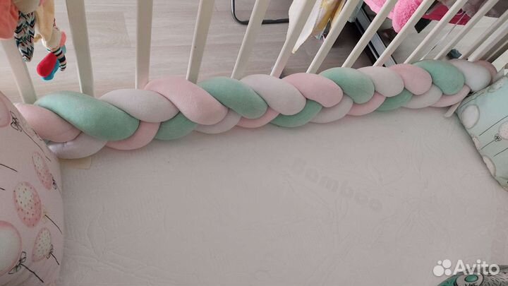 Бортики в детскую кроватку
