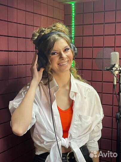 Песни в подарок. Студия звукозаписи