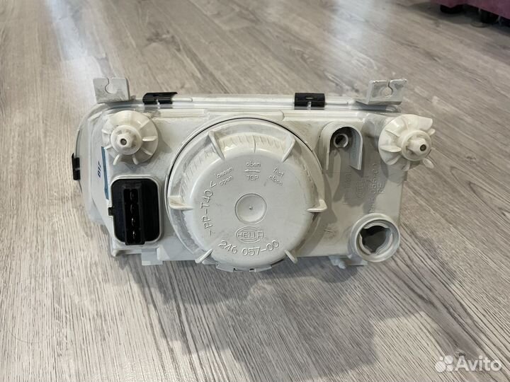 Фара правая Skoda Felicia