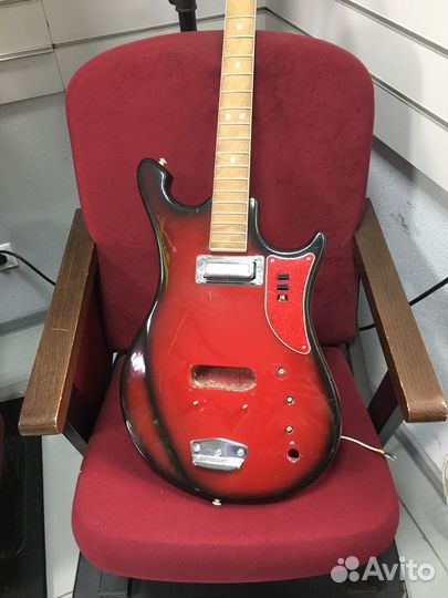 Бас гитара Урал 510Г