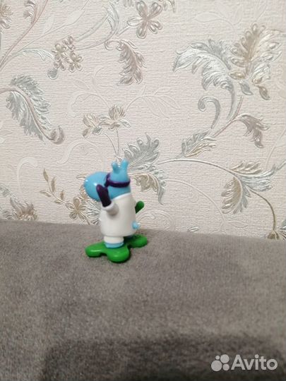 Продам Бегемотика из Киндер-сюрприза 2022