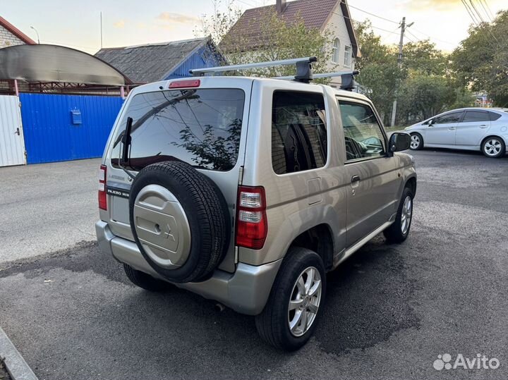 Mitsubishi Pajero Mini 0.7 AT, 2003, 176 342 км