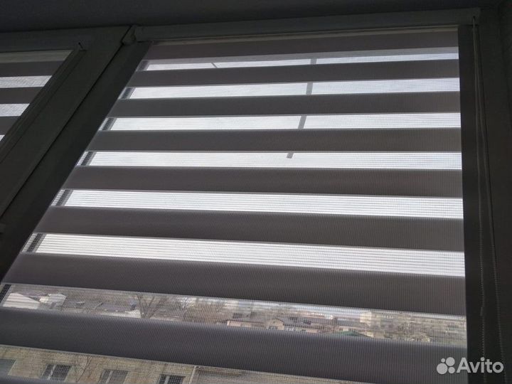 Рулонные шторы / Жалюзи
