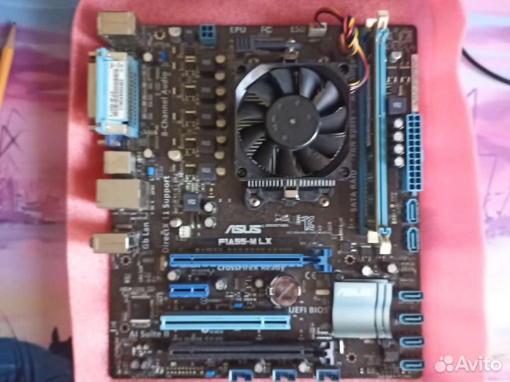 Материнская плата с процессором am3