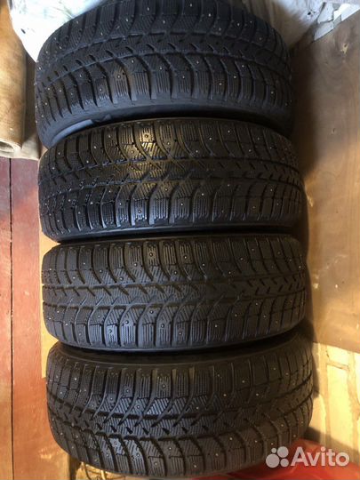 Bridgestone Ice Cruiser 5000 195/60 R15 88T