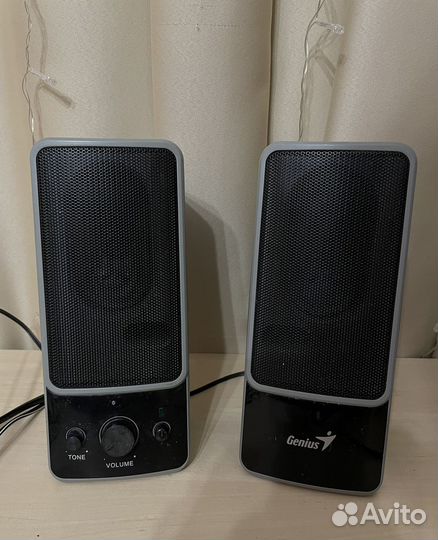 Компьютерные колонки Genius