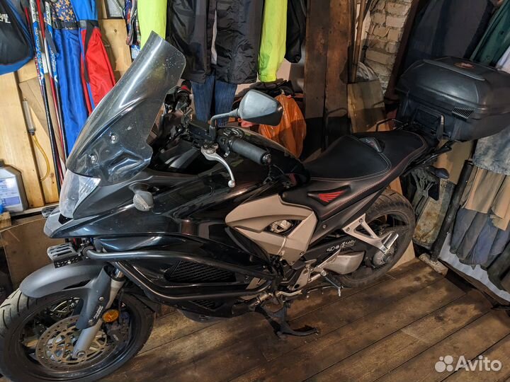 Honda VFR800X Crossrunner